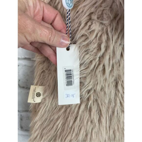 New Simply Southern Reversible Sherpa Vest Fall Winter - Picture 4 of 9